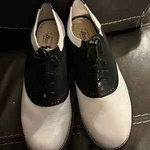 Bass brand leather saddle oxfords size 7.5 BNWOB